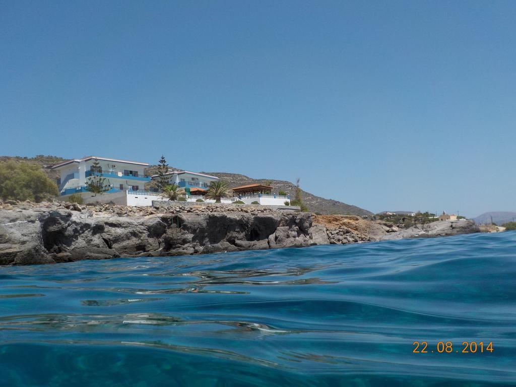 Cypriana Apartments Makrýgialos Eksteriør bilde