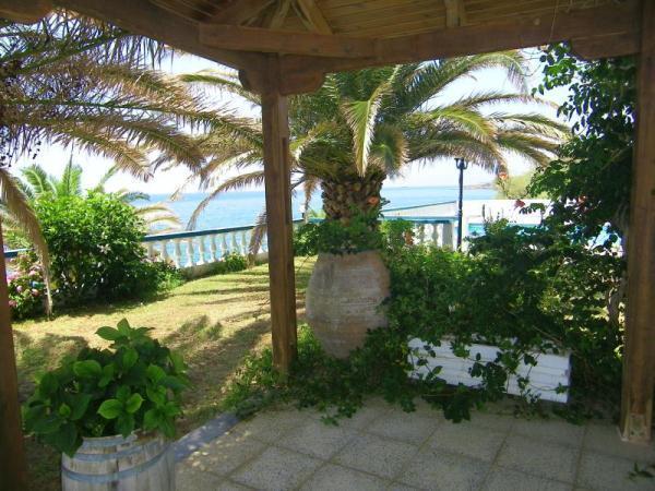 Cypriana Apartments Makrýgialos Eksteriør bilde